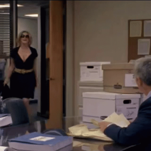 Skyler White Side Eye animated GIF