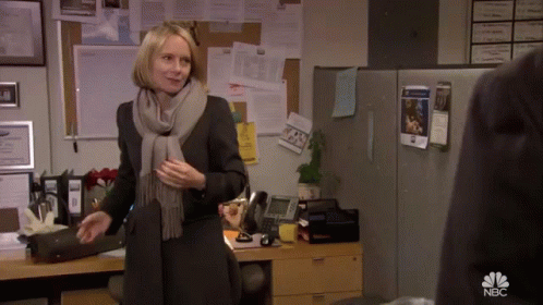Holly No Ring animated GIF