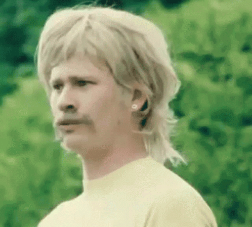 Tom Delonge in Blink-182 (1999), Confused and Astonished reaction animated GIF